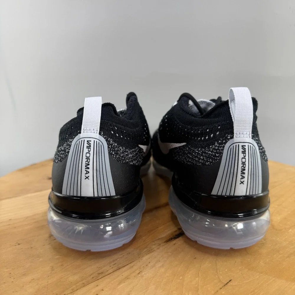 Nike‎ Air Vapormax 2023 FK Mens Size 12 Shoes Flyknit Oreo Black White Blue Tint